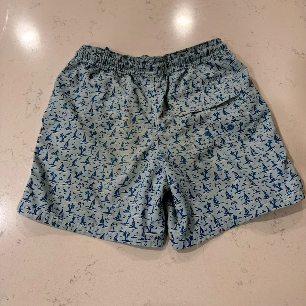 Vineyard Vines Boy Swimming Shorts Size S( 8-10)